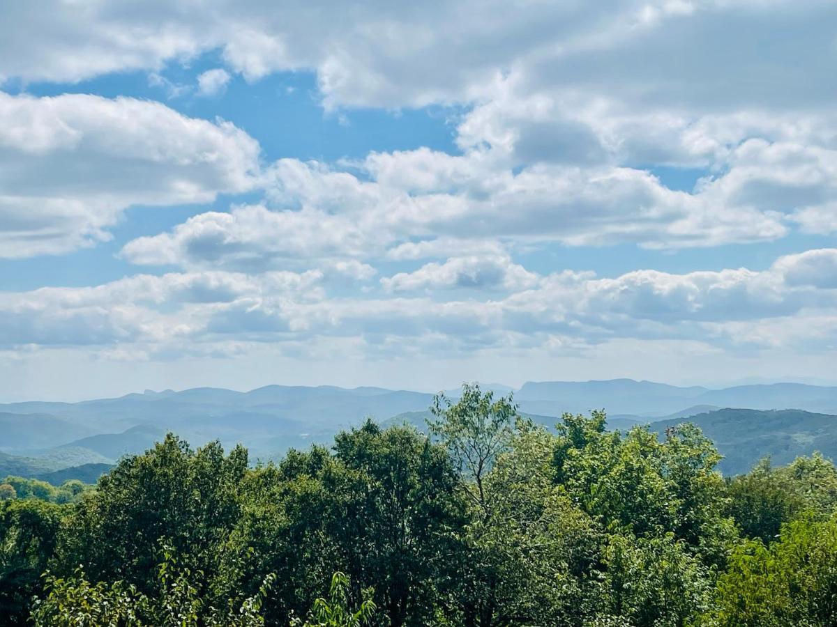 Bucket List Views Sugar Mountain Private Condo - 2Bed, 2Bath, Sleeps 6, Panoramic Views Of Mountains From Large Deck, Short Drive To Shopping, Restaurants, Cafes & Banner Elk Town Exterior foto